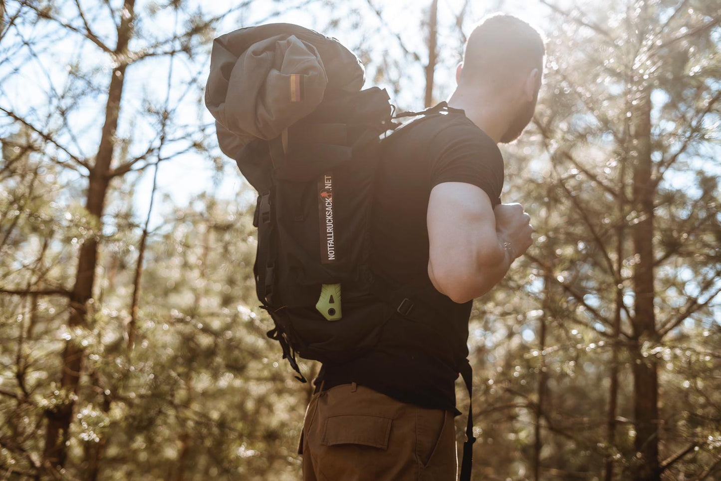 Emergency backpack for 2 people - twice the content - incl. food, sleeping, first aid escape backpack twice